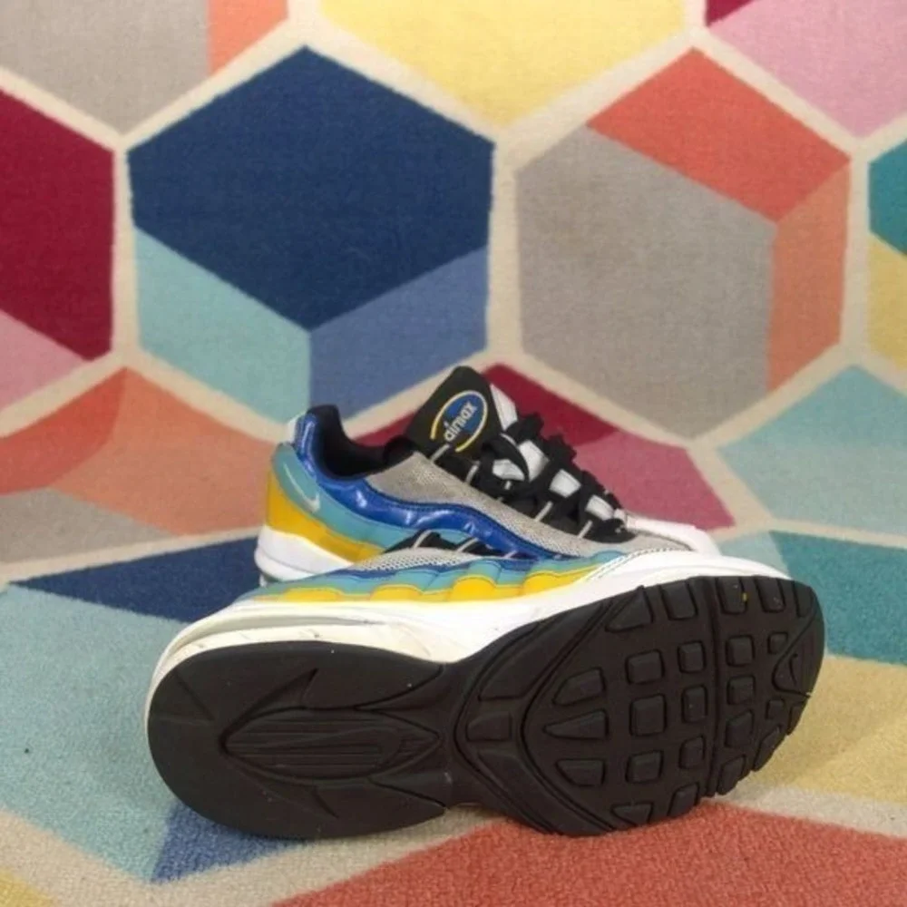 Nike Air Max 95 Game Change Size 4.5y‎